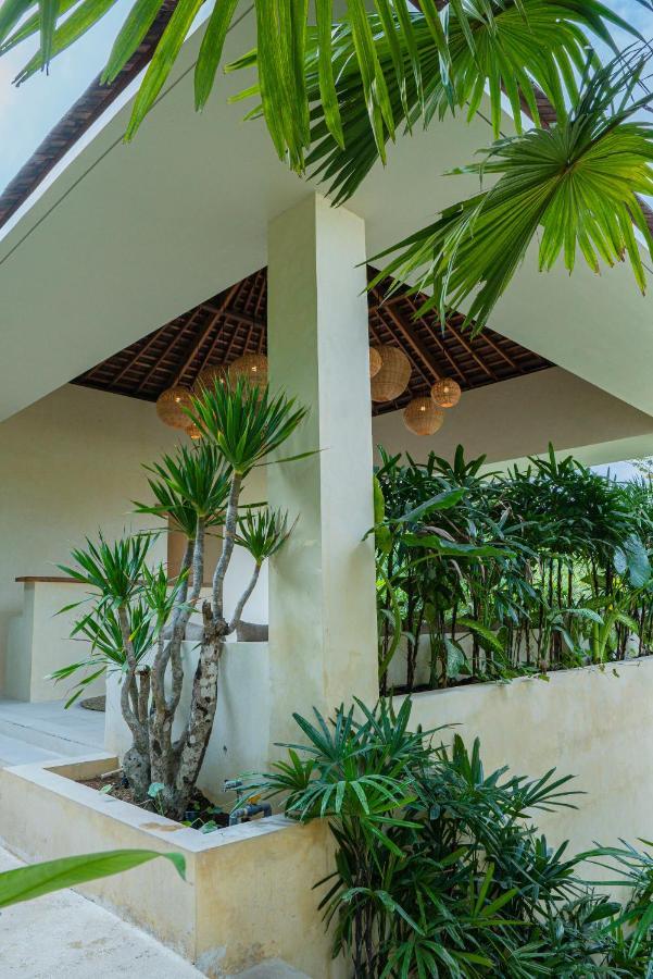 Olea Villas Resort Kuta  Bagian luar foto